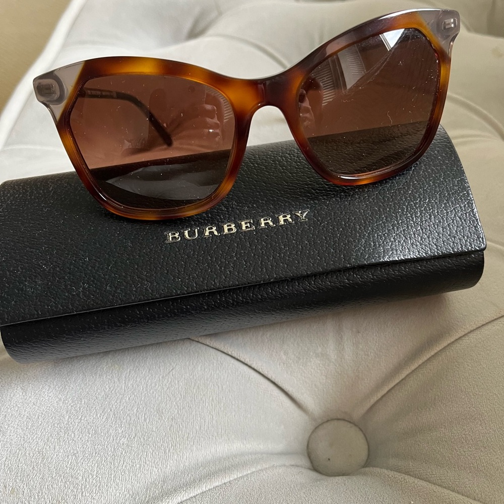 Burberry Sunglasses